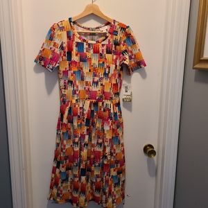NWT LuLaRoe Amelia Disney Castle Medium